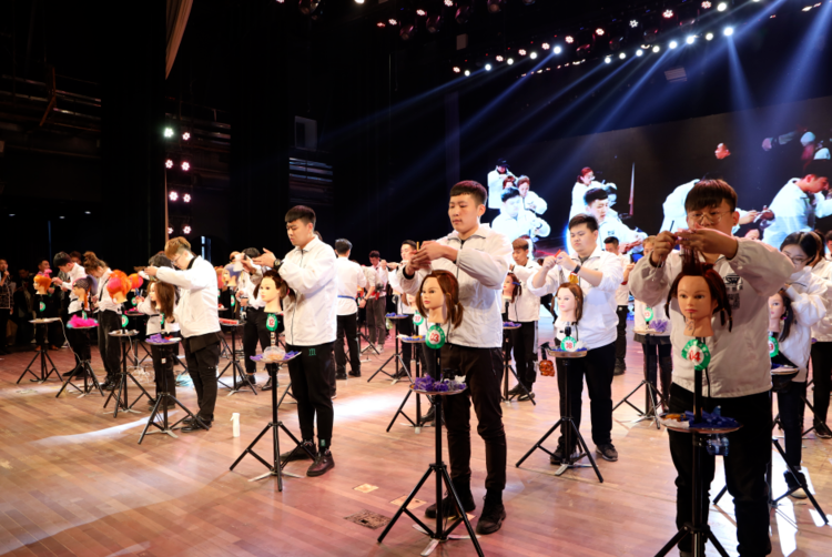 沈陽美發(fā)培訓(xùn)場景