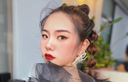 勺子在化妝時有多大作用_沈陽化妝學校