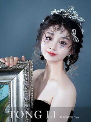 復(fù)古妝造美