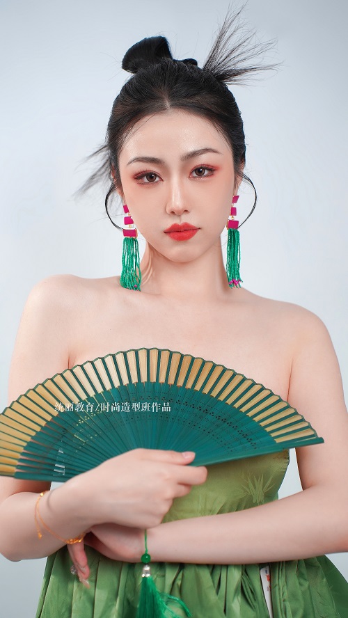 高中畢業(yè)學(xué)什么技術(shù)比較好？