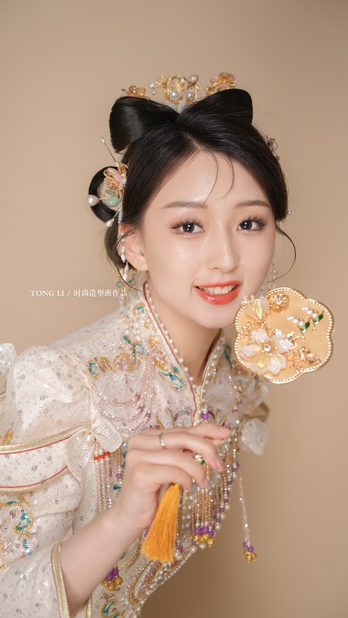 沈陽(yáng)高中畢業(yè)學(xué)化妝哪家好？