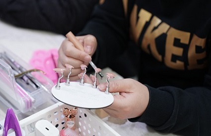 沈陽美甲學(xué)校分享 真人實(shí)操的培訓(xùn)學(xué)校 