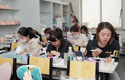 學(xué)美甲有哪些你不知道的優(yōu)勢(shì)？沈陽美甲學(xué)校