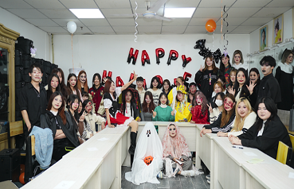 統(tǒng)麗學(xué)校國際化妝班萬圣節(jié)主題活動(dòng)，歡樂不斷，驚喜不斷！