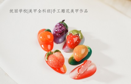 美甲要學(xué)什么 學(xué)美甲要會(huì)畫(huà)畫(huà)嗎？