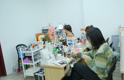 沈陽(yáng)美甲學(xué)校：學(xué)習(xí)美甲對(duì)于職業(yè)發(fā)展來(lái)說(shuō)