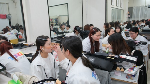 沈陽(yáng)化妝學(xué)校