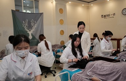 美容培訓班哪里好 初中生美容學校推薦