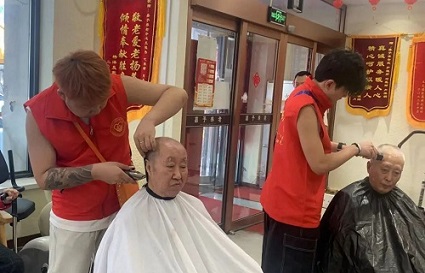 想學(xué)剪發(fā)技術(shù)去哪里學(xué) 