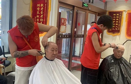 沈陽統(tǒng)麗學(xué)校 愛心義剪，從“頭”開始～