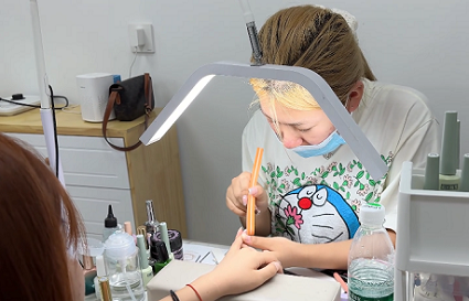 沈陽學美甲得多少錢？統(tǒng)麗學校這樣說