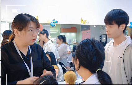 化妝小白如何轉(zhuǎn)變高級(jí)化妝師？沈陽(yáng)化妝學(xué)校