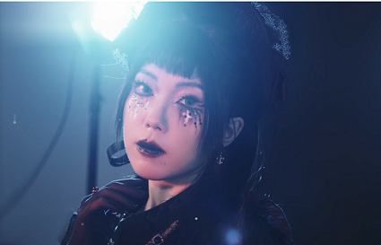 沈陽化妝學校：萬圣節(jié)妝容就從眼影的疊加技巧到。。。