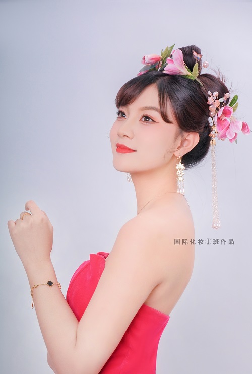 沈陽(yáng)攝影學(xué)校