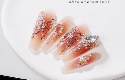 沈陽(yáng)美甲學(xué)校 美甲系統(tǒng)學(xué)習(xí)需規(guī)避哪些問(wèn)題？