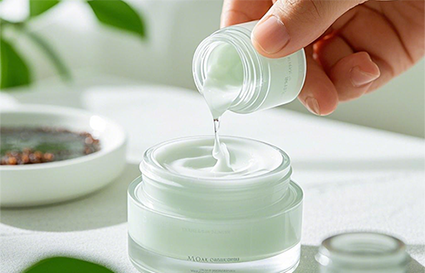 夏天面霜的挑選技巧，你了解多少_沈陽化妝學(xué)校