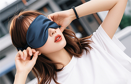 眼部去皺護膚技巧-沈陽美容學(xué)校