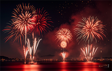 煙花拍出拉絲好幾秒要長曝光？ 快戳原因