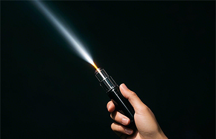 全黑背景拍攝有哪些技巧？沈陽攝影學(xué)校