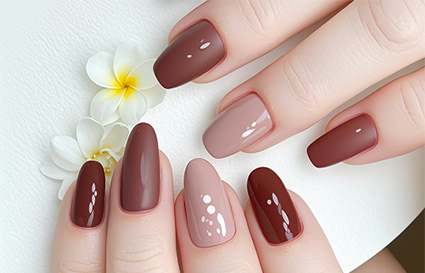 甲油膠使用的八大要點_沈陽美甲學(xué)校