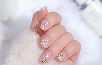 美甲長出來一截怎么辦，快來和沈陽美甲培訓學校學一學