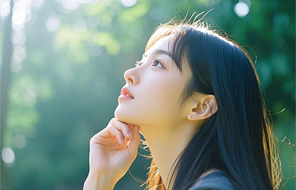 沈陽美容學(xué)校_白月光女孩變身快看