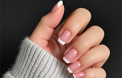 漂亮的法式美甲都怎么做出來的？