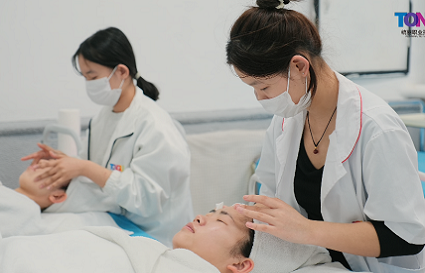 聊聊美容行業(yè)未來的前景和市場！沈陽美容學校