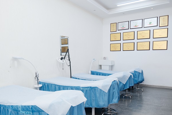 學(xué)校環(huán)境