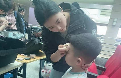 遼合中俄交流演出·統(tǒng)麗學校化妝實習