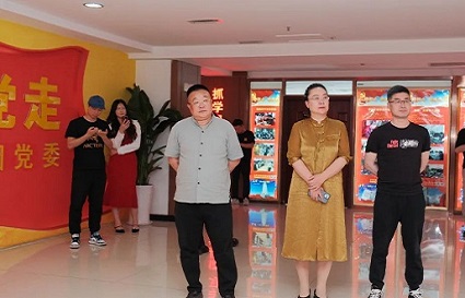 統(tǒng)麗學(xué)校：沈河區(qū)總工會(huì)活動(dòng)健康心理與紅色精神共綻光芒