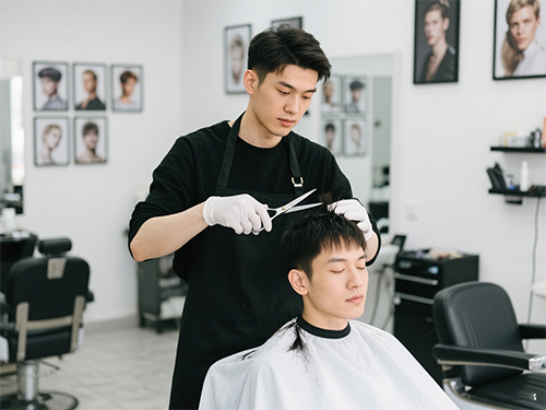 美發(fā)培訓(xùn)學(xué)校