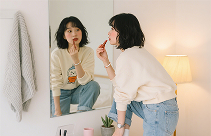 新手小白會出現(xiàn)的化妝誤區(qū)來看！沈陽化妝學(xué)校