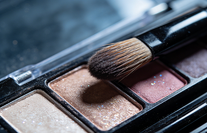 沈陽學化妝要學多久？