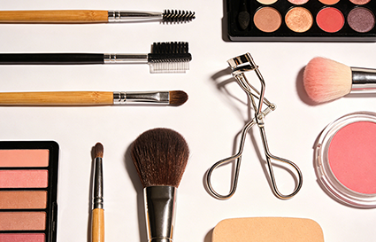 2026!沈陽化妝學校多少錢合理？